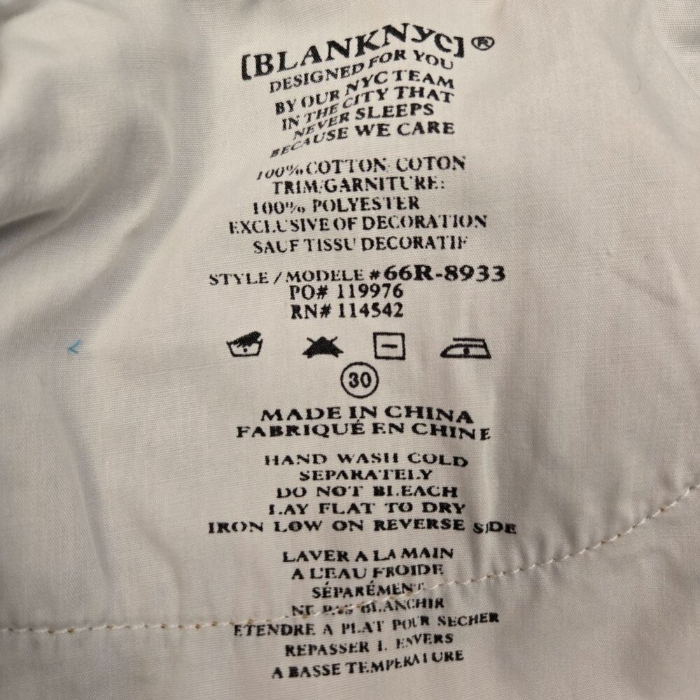BlankNYC The Barrow High Rise Crochet Front Cutoff Shorts 30 Granny Square NWT - Picture 8 of 11